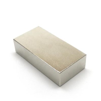 ISO14004 2004 承認されたN52ネオジウム磁石棒ブロック 環境用100 x 50 x 20mm