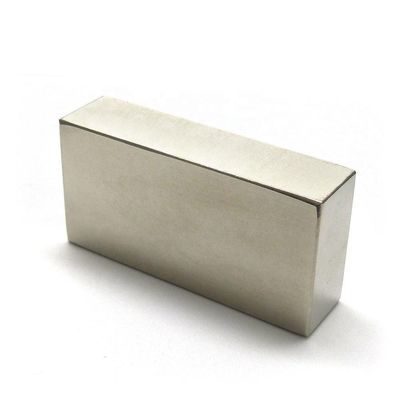 ISO14004 2004 承認されたN52ネオジウム磁石棒ブロック 環境用100 x 50 x 20mm