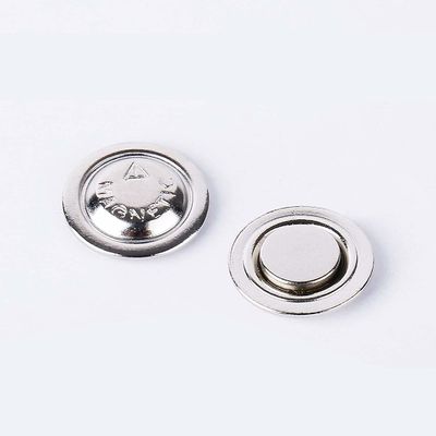 メタル磁気名刺磁石 45x13mm 産業磁石を内側に1つ置いた鋼板