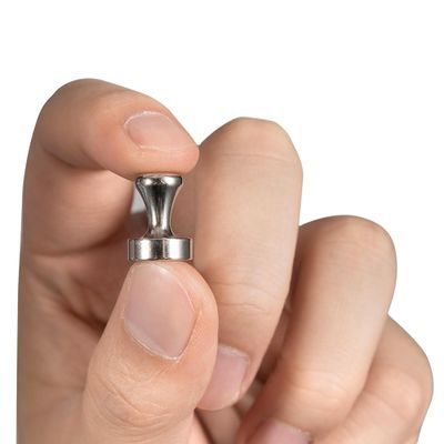 オフィスや冷蔵庫用 ニッケルコーティング ネオジム磁気鋼プッシュピン