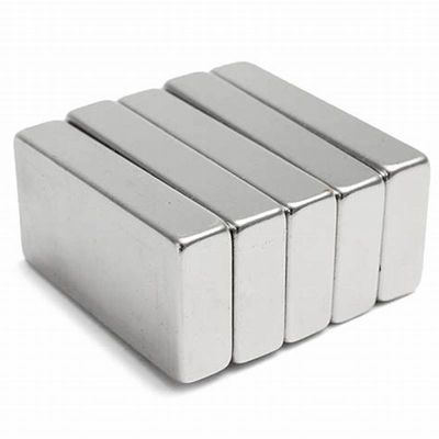 ネオジミウムN52ブロックマグネット 50mm x 30mm x 10mm 鋳造加工サービス