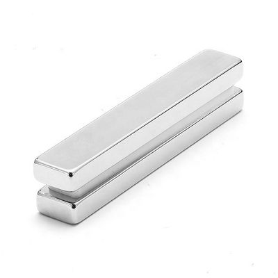 ISO/TS16949 2002 認証された永続的なネオジム磁石 N52 F75x10x5mm B2B購入用
