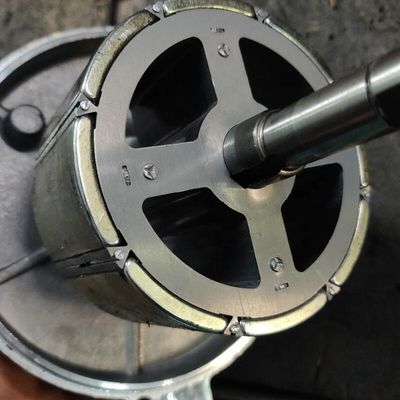 アルクネオジム磁石 N42SH パーソナライズされた自由エネルギー需要のためのBLDCモーターローター発電機