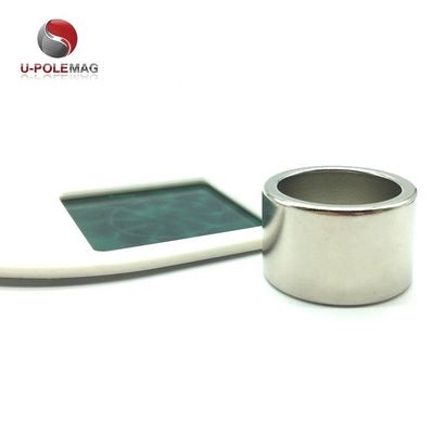 カスタマイズされたN38Hネオジウム線形磁気リング磁石 OD32xID25x20mm センサー用