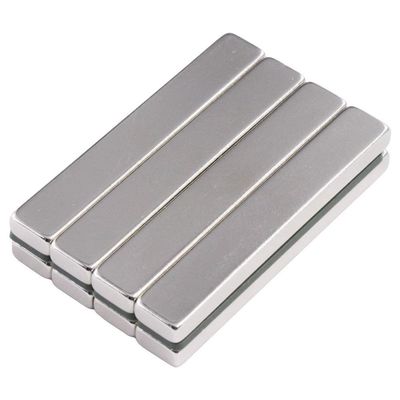 高強度 NdFeB シンターブロック磁石 40x15x5mm N45 工業用