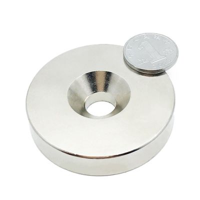 N52 工業磁石形ポット/カップ形と反沈穴のネオジウム磁石