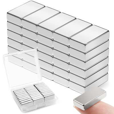パーソナライズされた強固ブロックネオジム磁石 20mm X 10mm X 2mm マグネット 容量 ± 1%