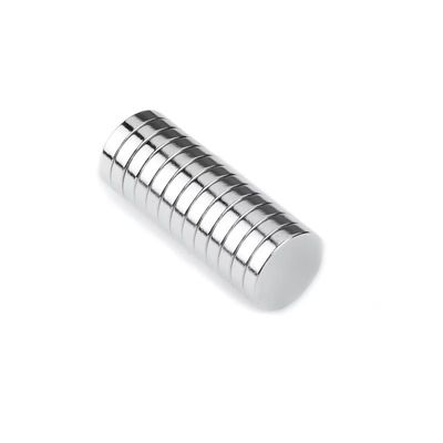 オプティマルの産業性能のためにニッケルコーティング N52 ネオジウムディスク磁石 10mm x 2mm
