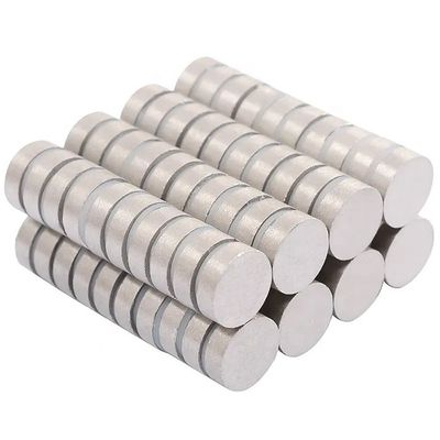 センサーシステム SmCo Disc マグネット 容量 ±10% 密度 7.3-7.5 g/cm3 高温
